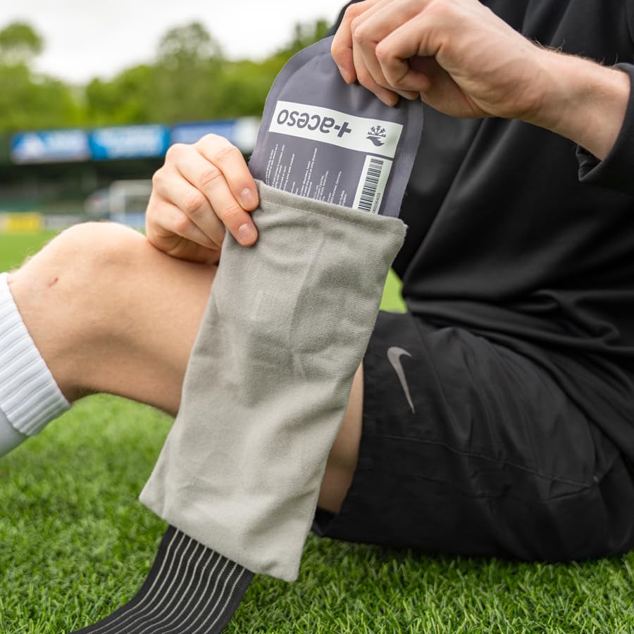 Reusable Hot & Cold Gel Pack with Soft Sleeve for Muscle & Joint Relief